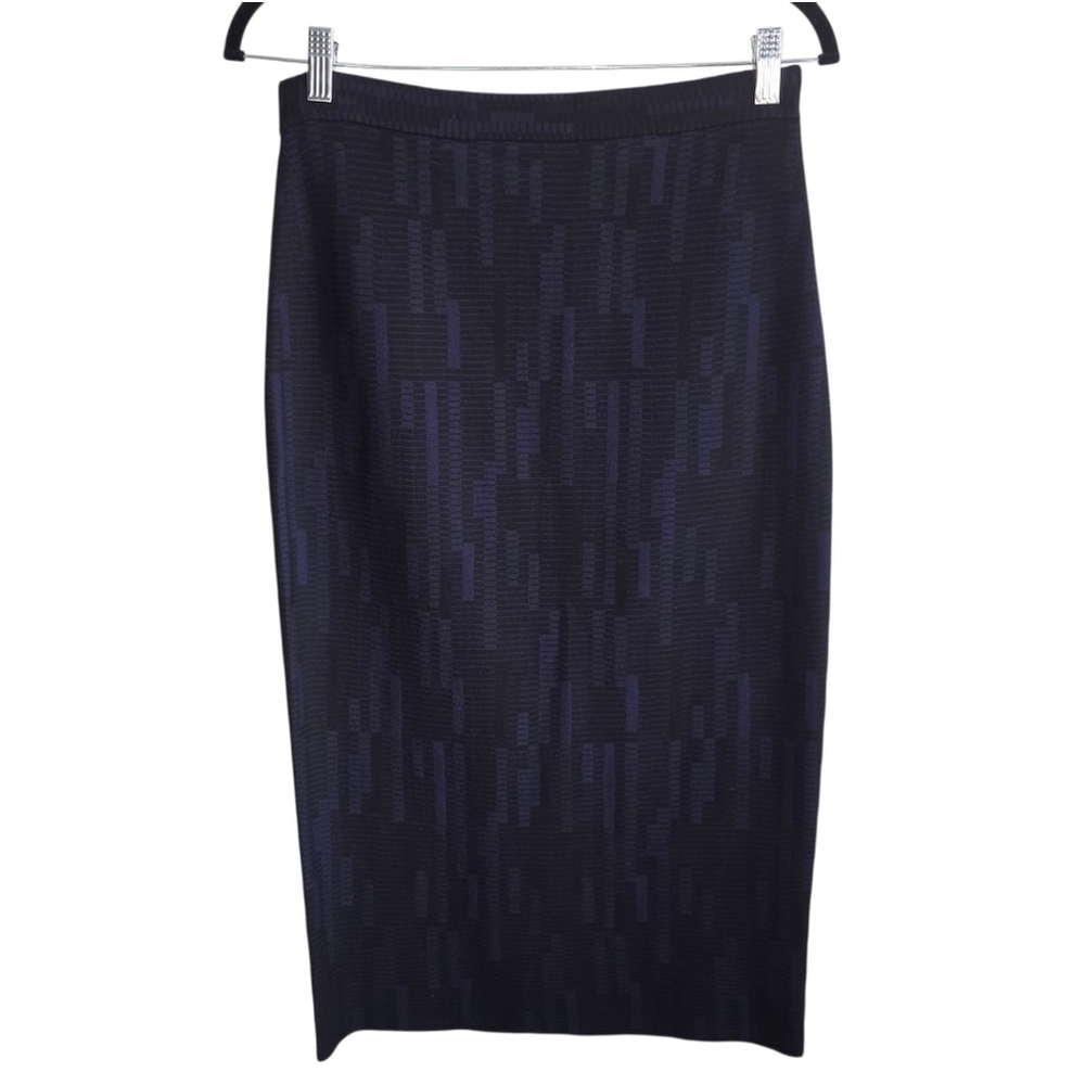 St. John Navy Textured Knit Midi Pencil Skirt Size Small - Picture 7 of 11
